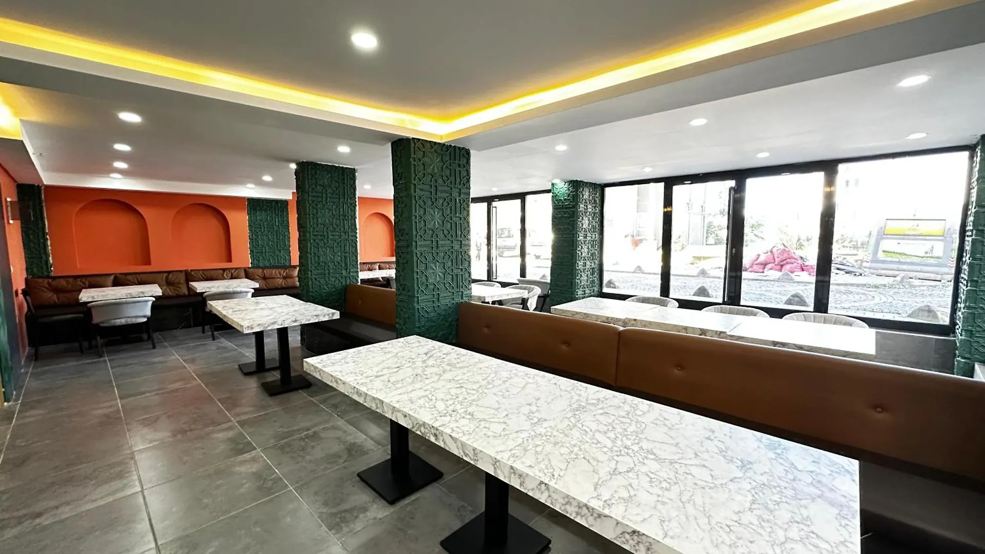 Renaissance Apart Hotel Касусту